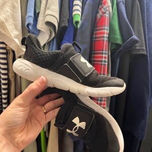Kids Black Under Armour Shoes
